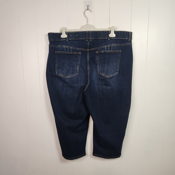 Penningtons Curvy Fit Denim Capri Dark Wash Jeans d/C Plus Size 24 New Summer - Picture 4 of 12